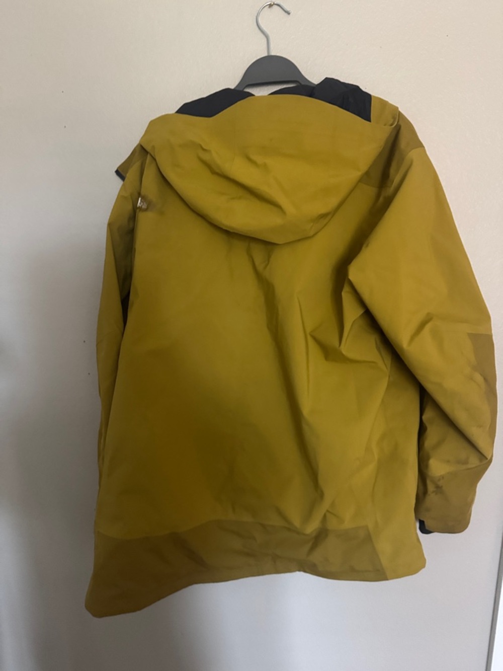 Mountain Hardwear Men's Hooded Shell Jacket - Olive/Gold - Picture 3 of 4